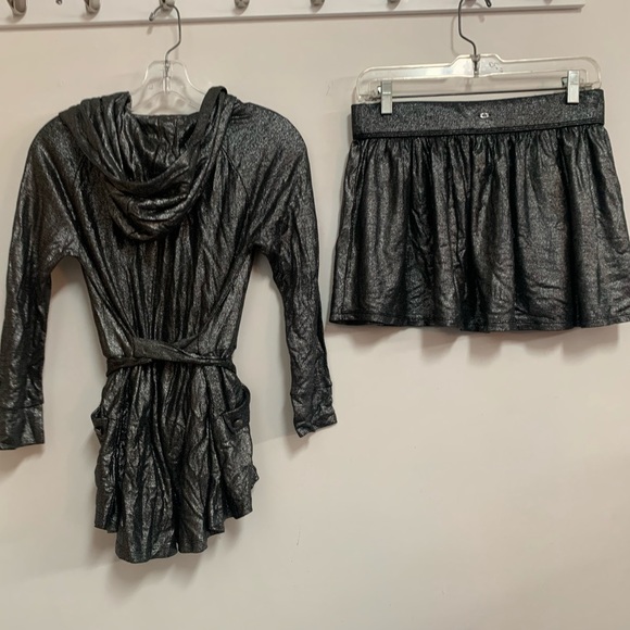 Juicy Couture Eco Friendly Shimmer Skirt Set - Picture 2 of 10
